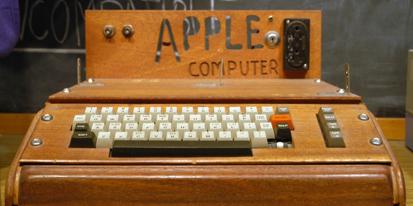 Перший комп'ютер Apple продали за $815 000