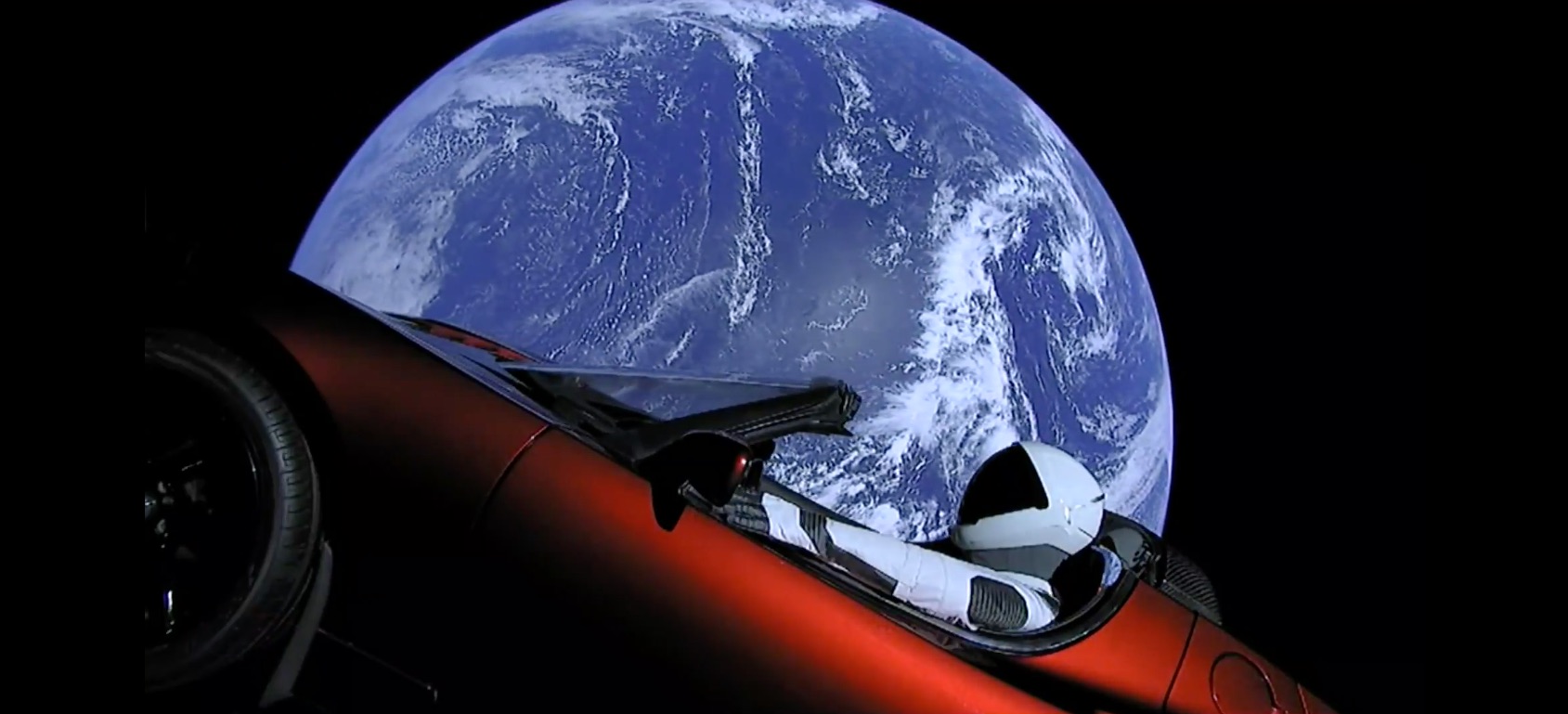Особистий Tesla Roadster Ілона Маска продовжує мандрівку космосом
