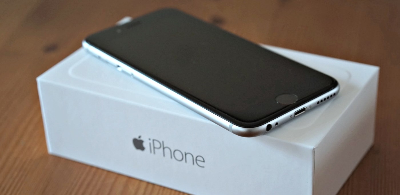 Фото упаковки iPhone 6SE підтверджує назву нового флагмана Apple