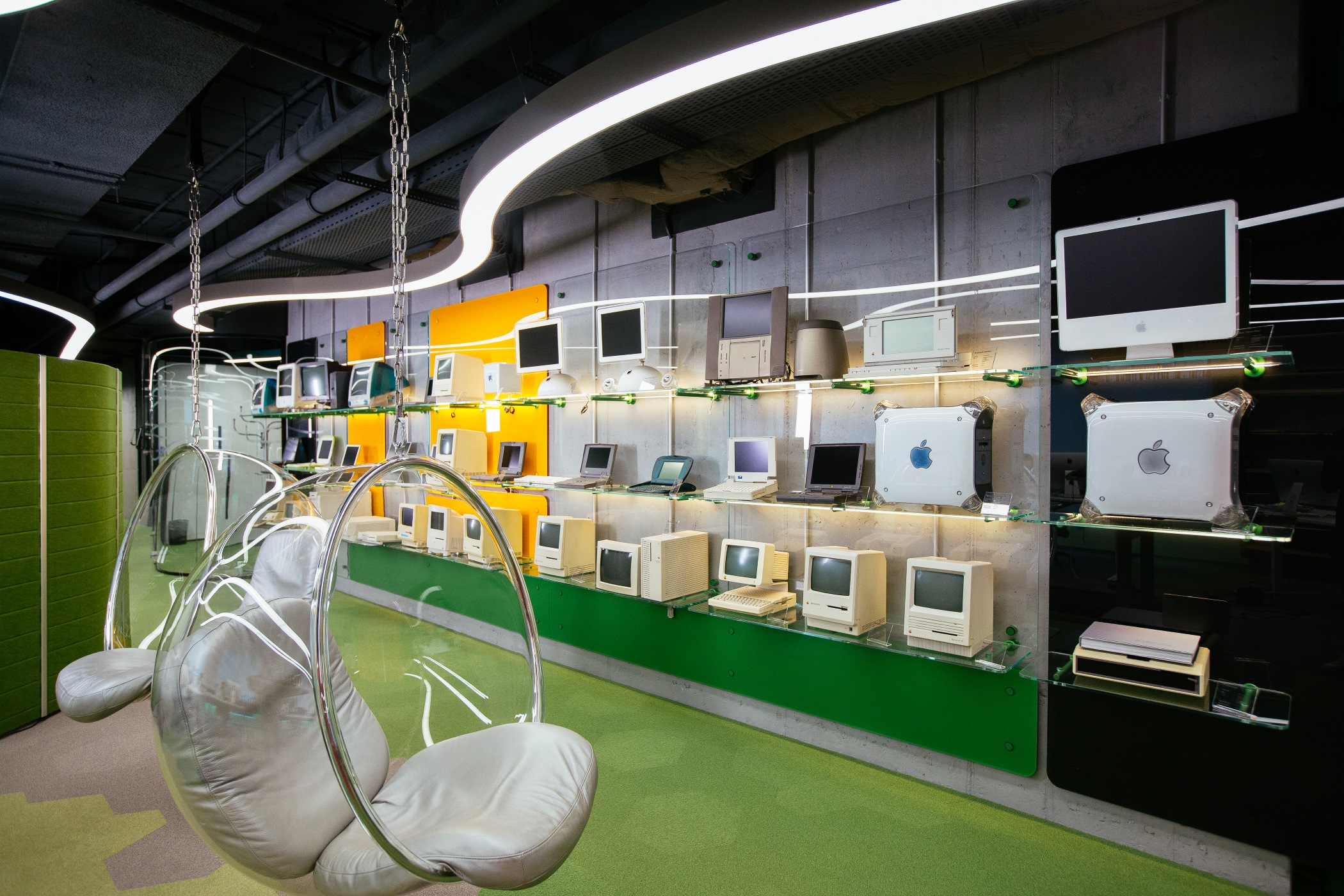 У Києві відкрили музей вінтажних комп'ютерів і техніки Apple