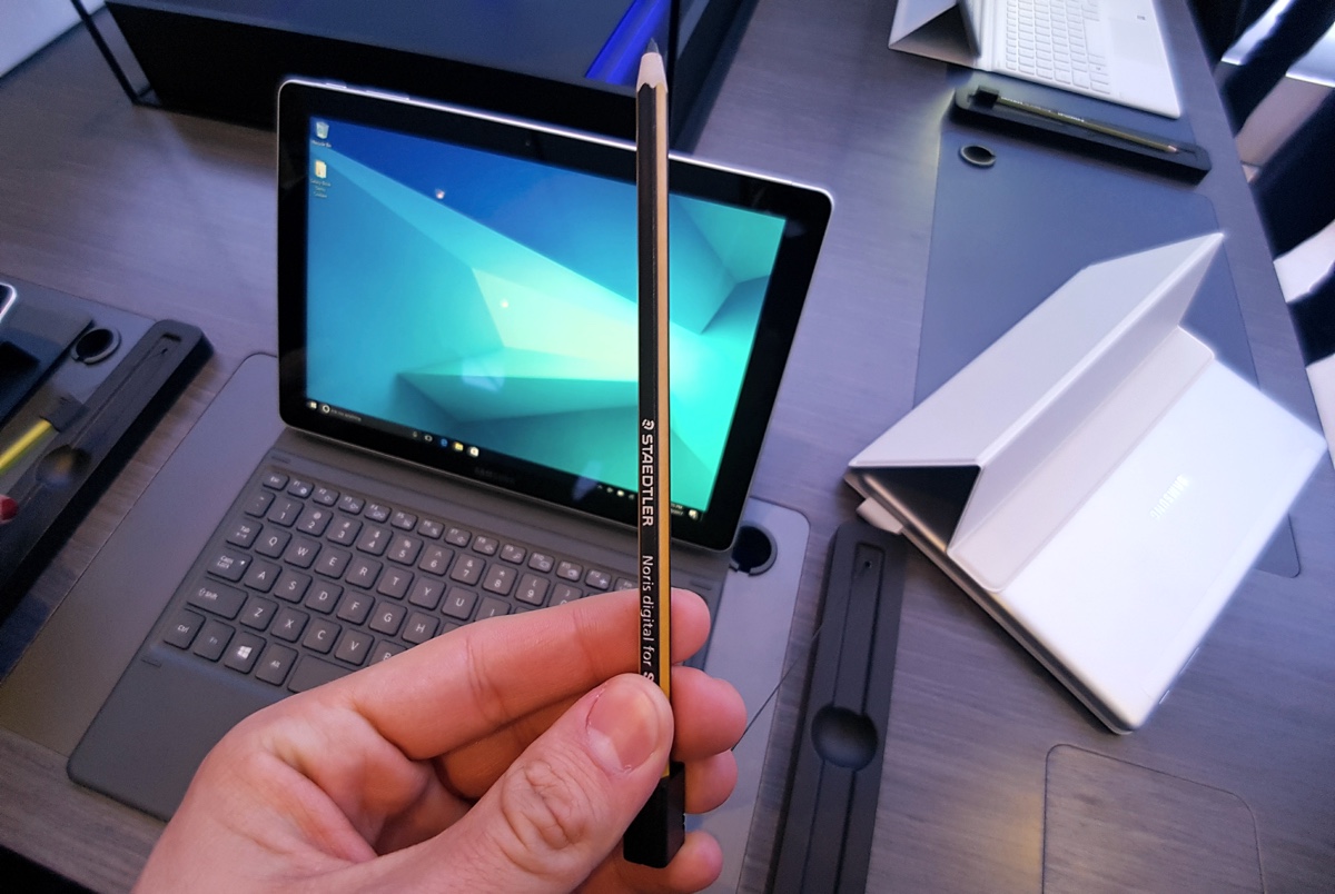 Стилус-олівець Samsung на MWC 2017